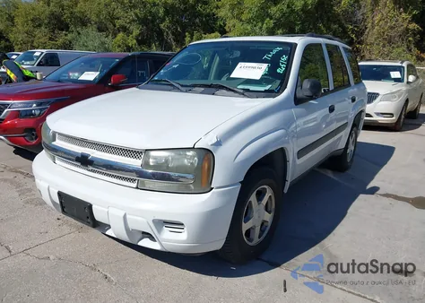 2005 Chevrolet Trailblazer Ls from USA, damaged, VIN 1GNDT13SX52265152